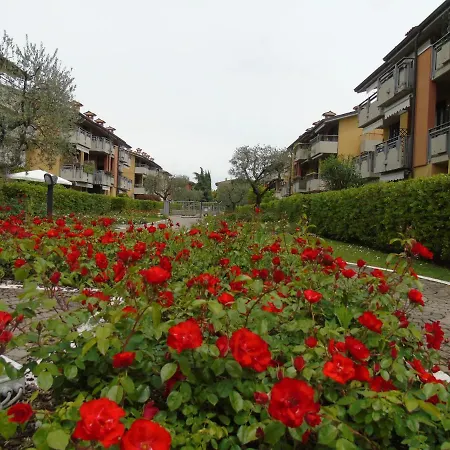 Discovery Flat With Pool & Bikes Apartment Sirmione