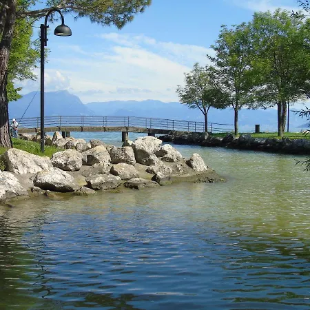 Discovery Flat With Pool & Bikes Apartment Sirmione